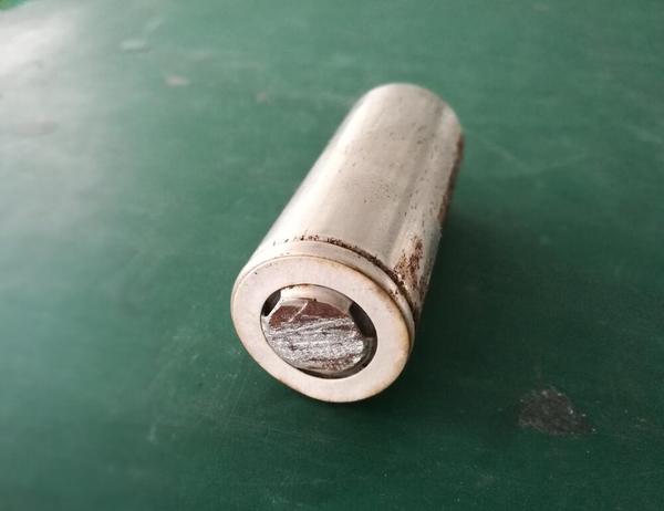 Causes and Solutions for lithium Battery Leakage