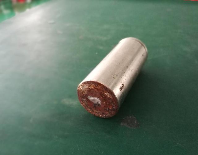 How to clean battery corrosion?